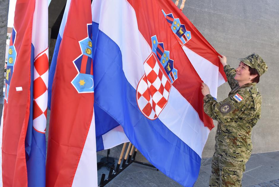 Hrvatska zastava | Author: Hrvoje Jelavic (PIXSELL)