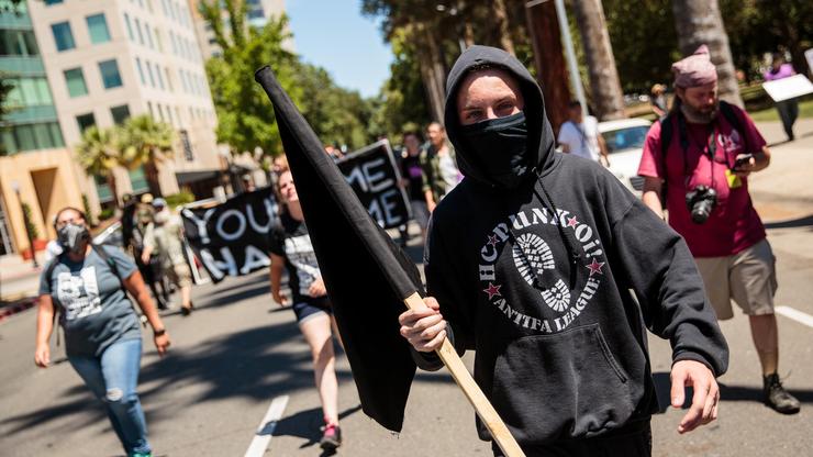 Tučnjava neonacista i anarhista u Sacramentu