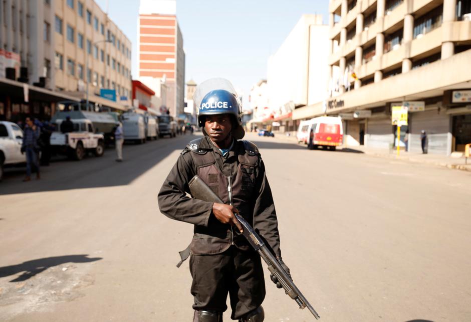 Neredi nakon izbora u Harareu | Author: Reuters