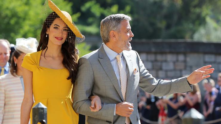 Amal i George Clooney dolaze na kraljevsko vjenčanje