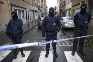 Bruxelles: Četvrt Molenbeek pretresa policija u potrazi za teroristima