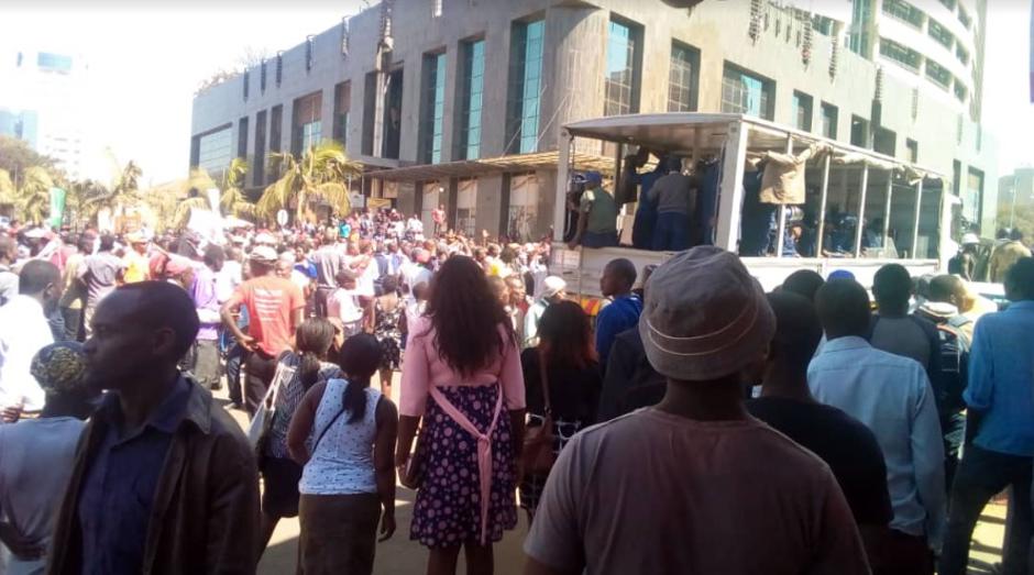 Neredi nakon izbora u Harareu | Author: Screenshot