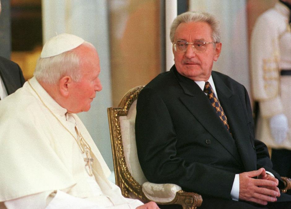 1998. godine Papa Ivan Pavao II drugi je put posjetio Hrvatsku | Author: Dusko Marusic (PIXSELL)