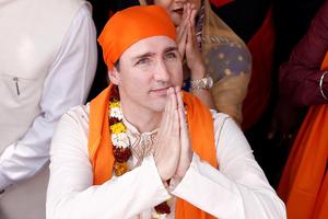 Justin Trudeau tijekom posjete Indiji pretjerao s etno odjećom