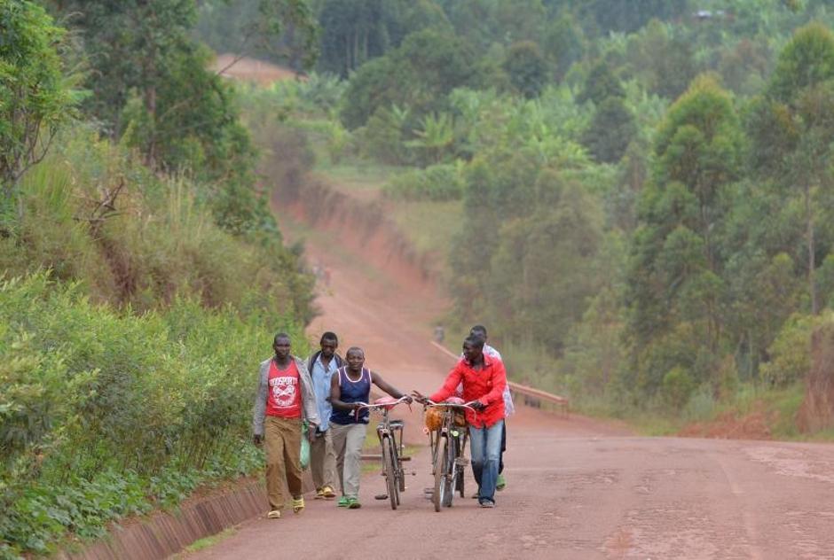 Muškarci u Burundiju | Author: Frank May/DPA/PIXSELL