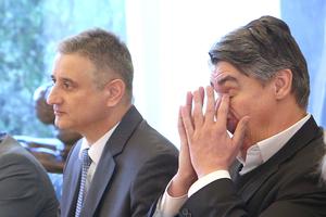 Tomislav Karamarko, Zoran Milanović, na sastanku kod predsjednice 2015.