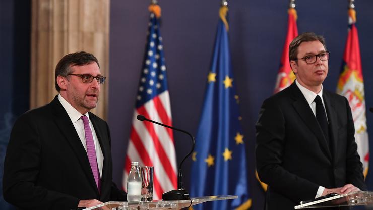 Predsjednik Srbije Aleksandar Vučić i zamjenik pomoćnika drzavnog tajnika SAD-a Matthew Palmer
