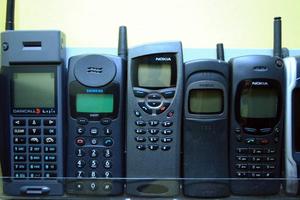 Stari mobiteli