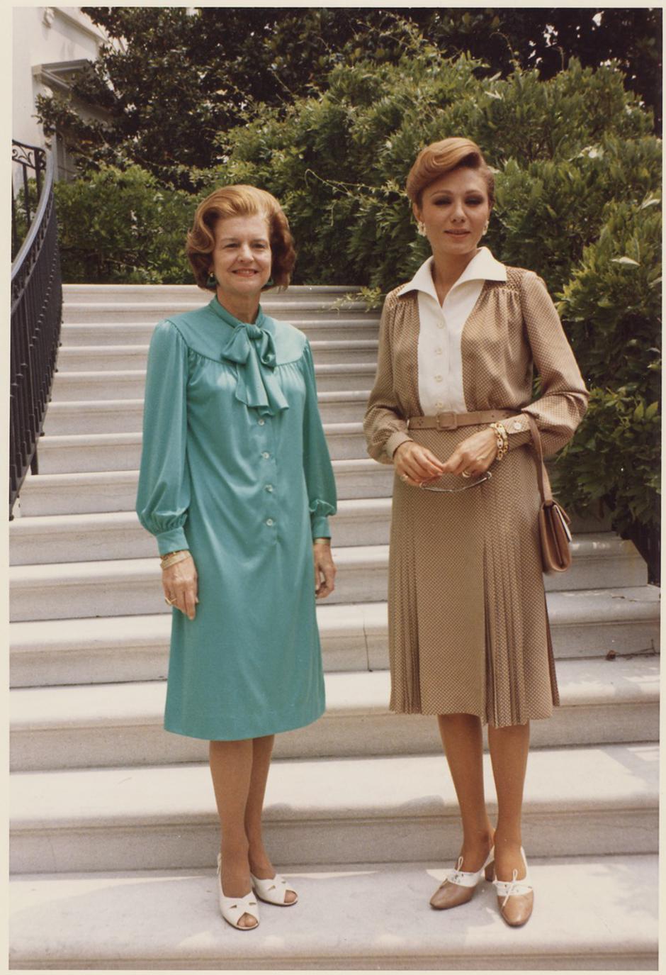 Farah Pahlavi i Betty Ford u SAD-u 1975. godine | Author: wikipedia