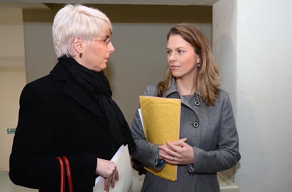 Jasmina Jovev (desno), s odvjetnicom | Author: Nikola Cutuk (PIXSELL)
