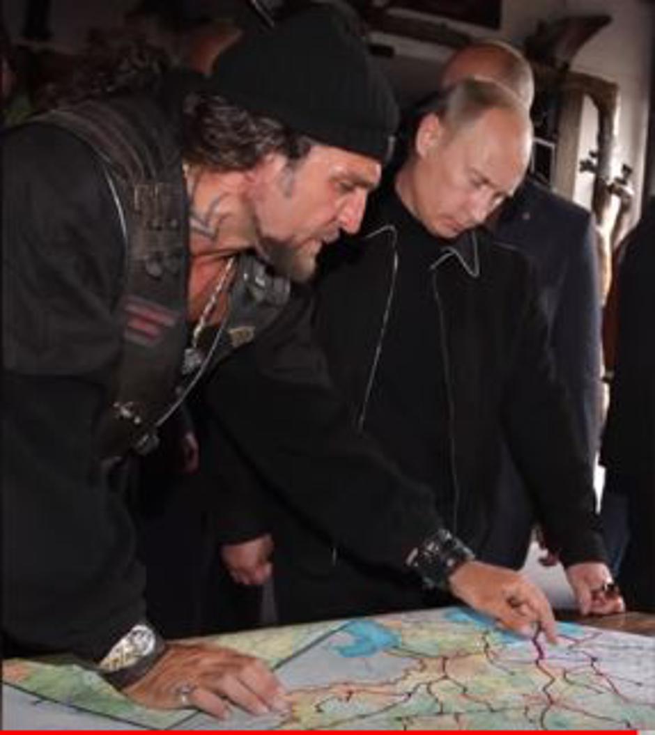 Aleksandar Zaldostanov i Vladimir Putin | Author: YouTube screenshot
