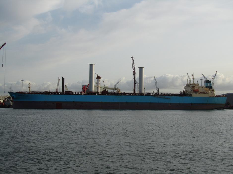 Tanker s jedrima Maersk Pelican | Author: Handout/REUTERS/PIXSELL