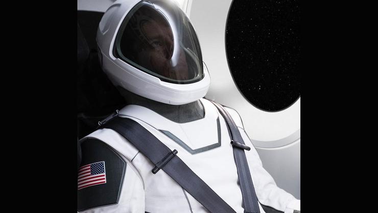 Svemirsko odijelo Elona Muska