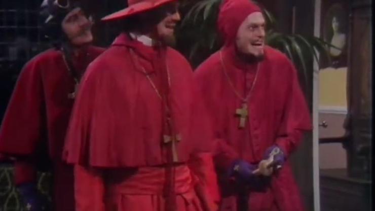 Monty Python, Nitko ne očekuje španjolsku inkviziciju
