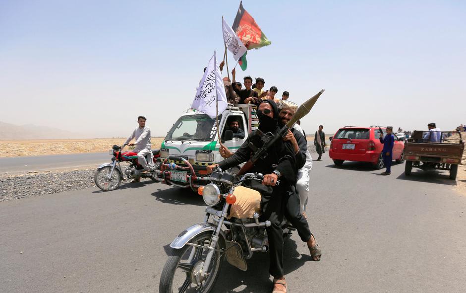 Talibani slave na motoru u Afganistanu | Author: PARWIZ/REUTERS/PIXSELL