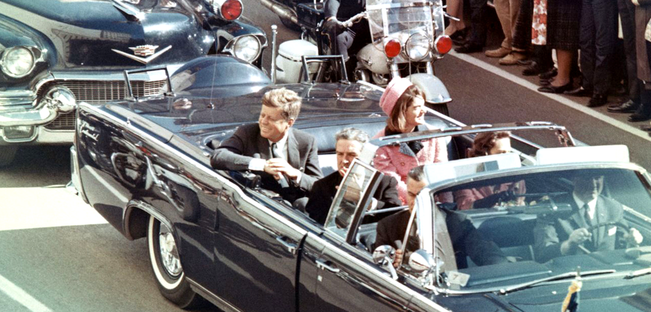 JFK u limuzini prije ubojstva | Author: Walt Cisco, Dallas Morning News