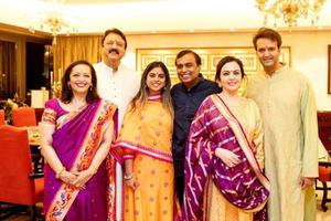 Obitelj Mukesha Ambanija