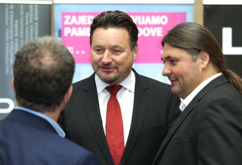 Ministar uprave Plenkovićeve vlade Lovro Kuščević u sredini | Author: Duško Jaramaz/Pixsell