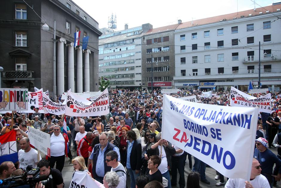 Protest protiv kredita u "švicarcima" | Author: Luka Stanzl/PIXSELL