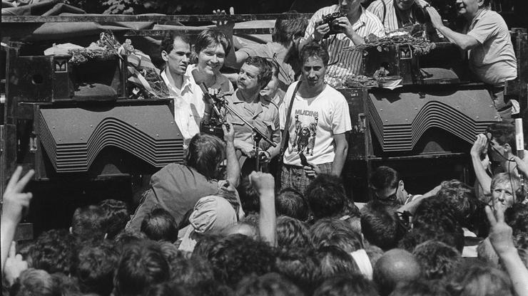 Janez Janša i tri ostala optužena zbog odavanja vojne tajne 1988.